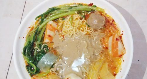 麻辣烫里藏在角落的3种“贵菜”，看着不起眼，老板却害怕你多拿