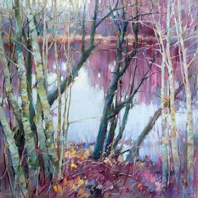 olga@她用粉笔画了一匹白马,因为太美,学生沦陷了:黑板我们买了