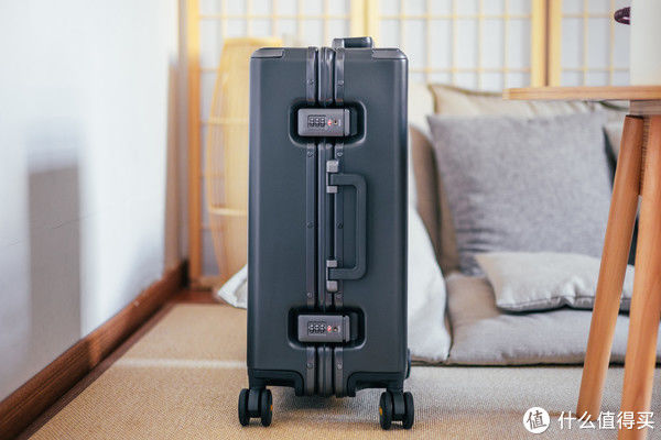 power|开学季来临前,来场说走就走的旅行,地平线8号 POWER登机箱