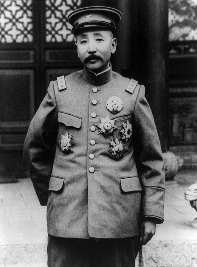 靳云鹏:谁当总理谁是王八蛋!