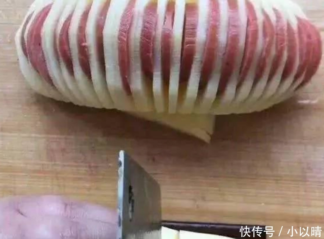 简单|老妈亲授的一种土豆新做法,做起来很简单,你应该没吃过吧?