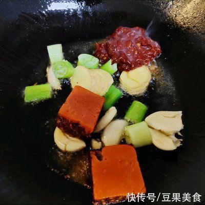 没有什么是#元宵节美食大赏#毛血旺解决不了的