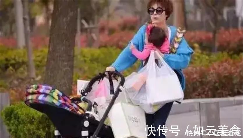 芳芳|人贩子当众抢娃,反咬孩子妈是人贩子,宝妈的机智做法救了娃