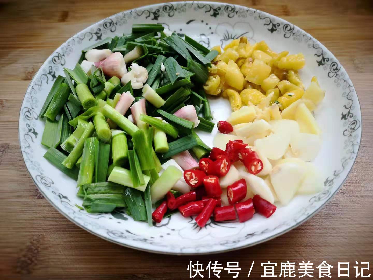 鸡肠|夏天，吃鸡鸭鱼肉不如吃它，5元一斤，入口鲜香又好做，特解馋