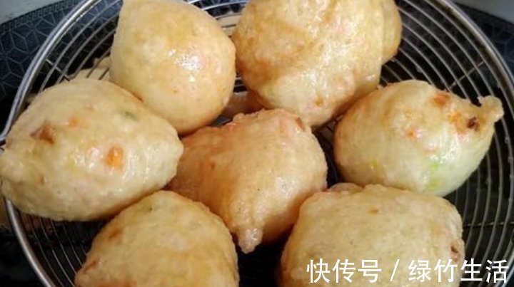 夏天,面粉别再蒸馒头了,试试此做法,蓬松暄软,一口一个真好吃