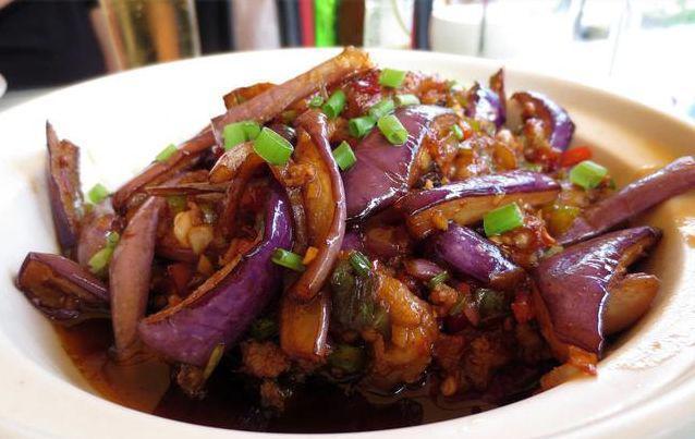 给你带来几道好看又好吃的美食,学着自己试试,看你的厨艺如何