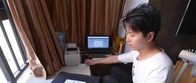 打造|吸粉无数全职爸爸为女儿打造“玩具帝国”,家里变成游乐园