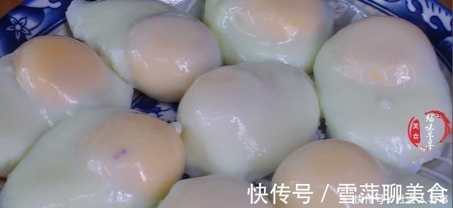 技巧|煮荷包蛋时，记得别水开下锅，掌握几个技巧，鸡蛋完整圆嫩不出沫