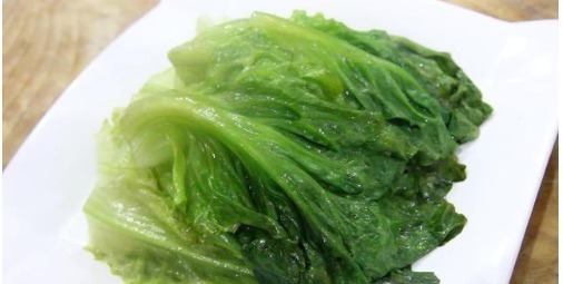 分钟|生菜不炒才更好吃,大厨教你2分钟做一道蚝油生菜,比肉都受欢迎