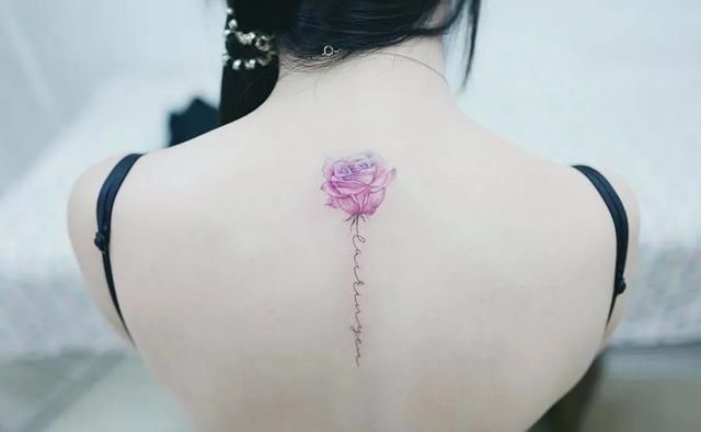 颠覆你的认知,13个专属女孩的纹身,光看看就觉得很美