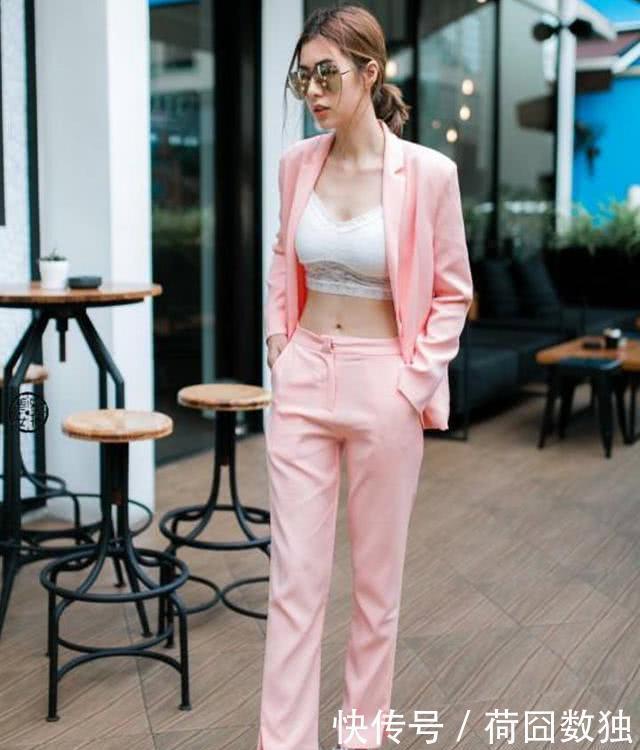 美丽动人|街拍妹子时尚美丽动人,漂亮前卫,靓丽光鲜不一般穿着