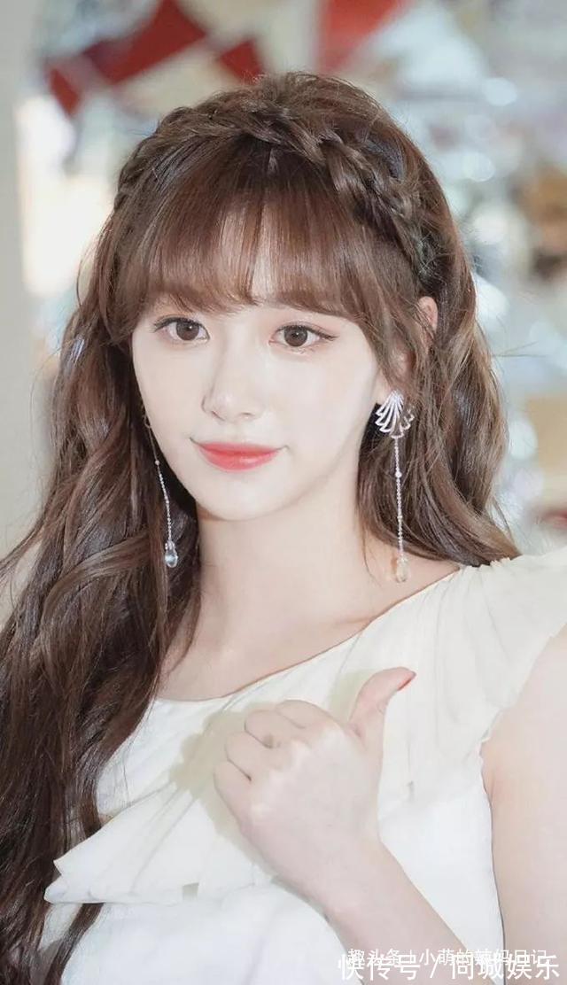 羊毛卷 不管多大年纪的女人,这4种发型尽量少弄,不仅像大妈还伤发