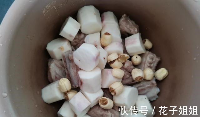 排骨汤|秋天,喝鱼汤喝鸡汤不如它,隔三岔五煮一锅,滋润过秋天!