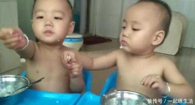 妹妹|双胞胎姐妹,姐姐每天喝牛奶,妹妹喝豆浆,一年后差距一目了然!