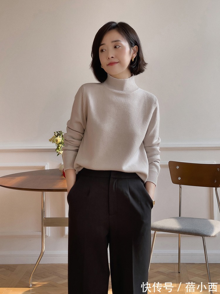 高领衫|还是穿“针织衫”最简约时髦,学会这几种搭配,骨子里透着高级感