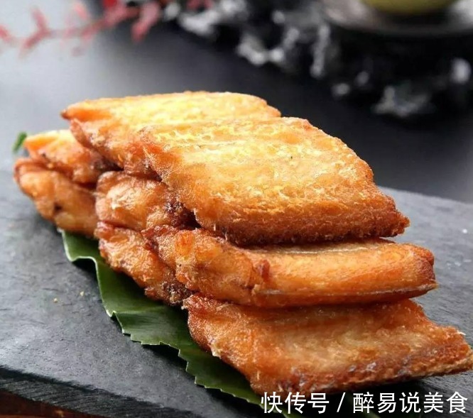 炸鱼后，油太腥扔掉太可惜！掌握这2种方法，“腥油”变“香油”