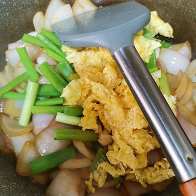 洋葱炒鸡蛋|洋葱炒鸡蛋