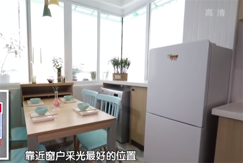 居室|广州一家5口挤51㎡老房,衣柜隔房间爷孙天天睡阳台这能行吗