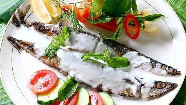 血管健康|女人50岁后,容易发生骨质疏松,吃4物,做2事,美容养颜又补钙