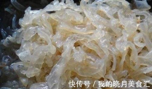 海蜇皮|这菜七月要多吃，热量低含钙高，简单一拌特好吃，爽口开胃又下饭
