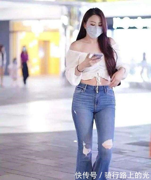 裤子 “漏斗形”身材的打底裤美女,轻松演绎各种风格,破洞款式!