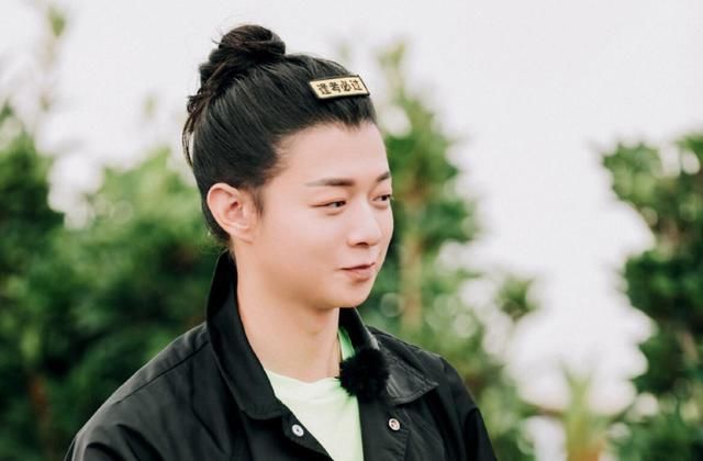 才哥 《新手驾到》曲线行驶成了挂科重灾区,这节目让一级教练人设崩塌