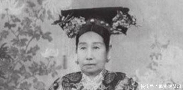 不中用|道光让不中用的咸丰继位，假如传位“六鬼子”，清朝命运可能改写！