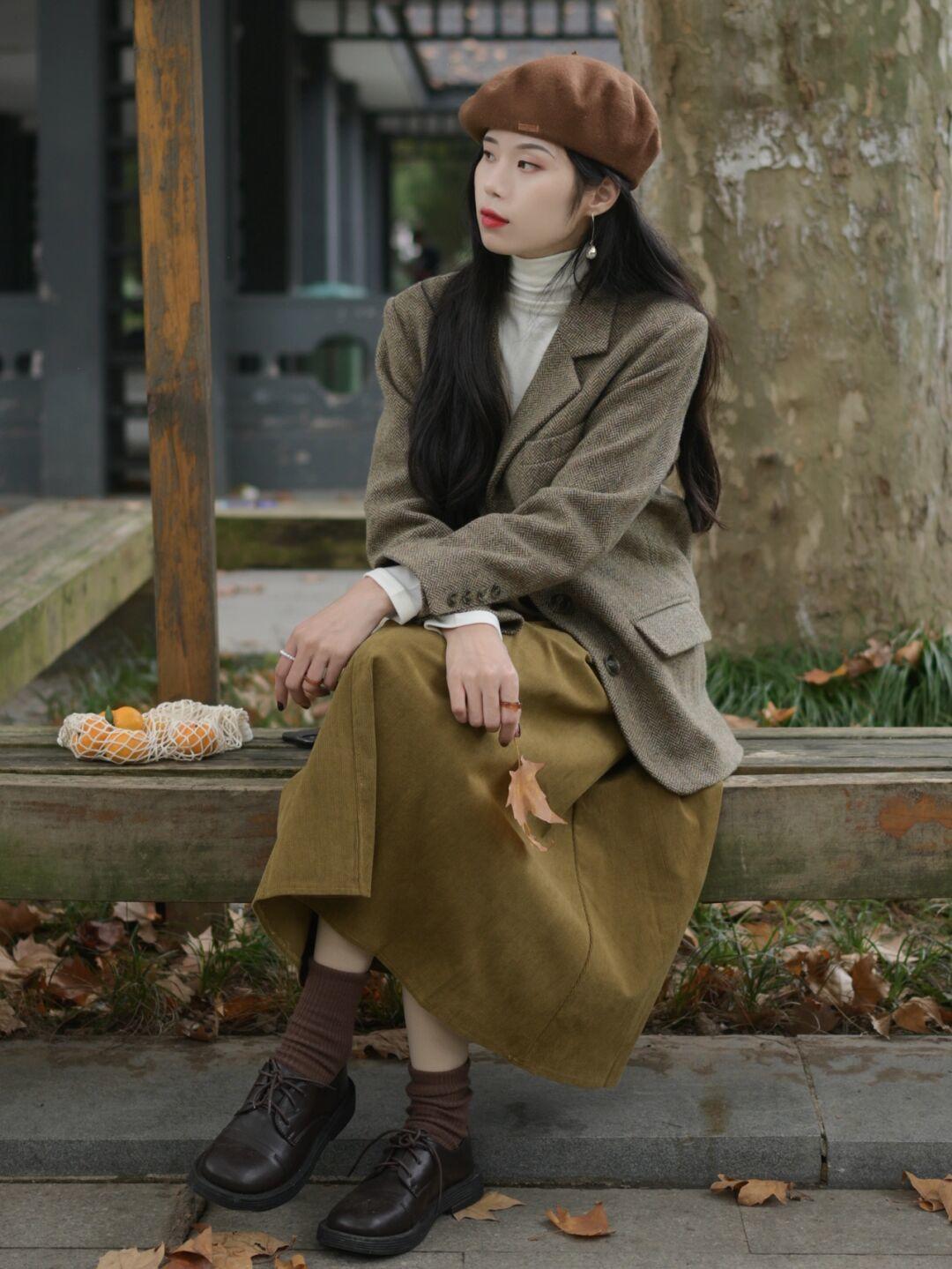 羽绒服|冬天别只会穿羽绒服,加厚西装外套更加干练,穿上身通勤又百搭!