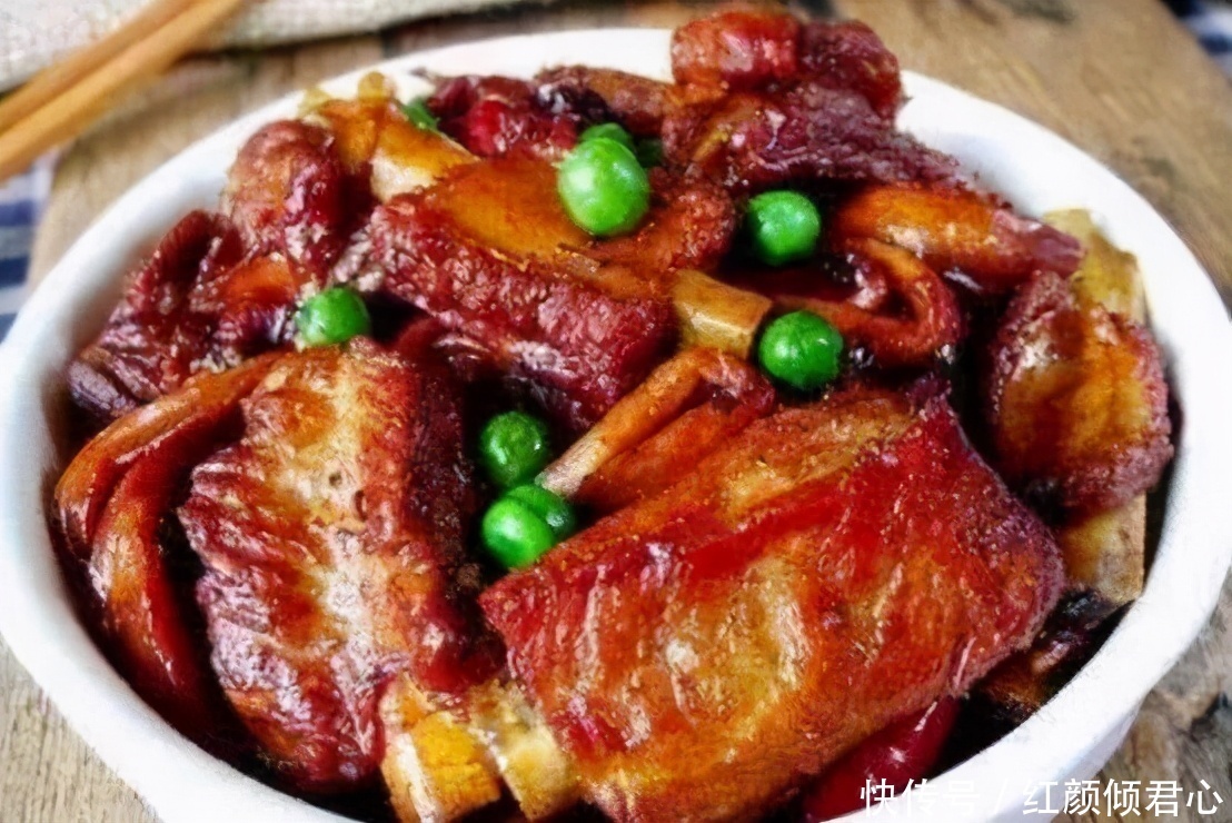 中薪|人到中年想长寿,不妨坚持吃3种美食,清热解毒,明目利咽