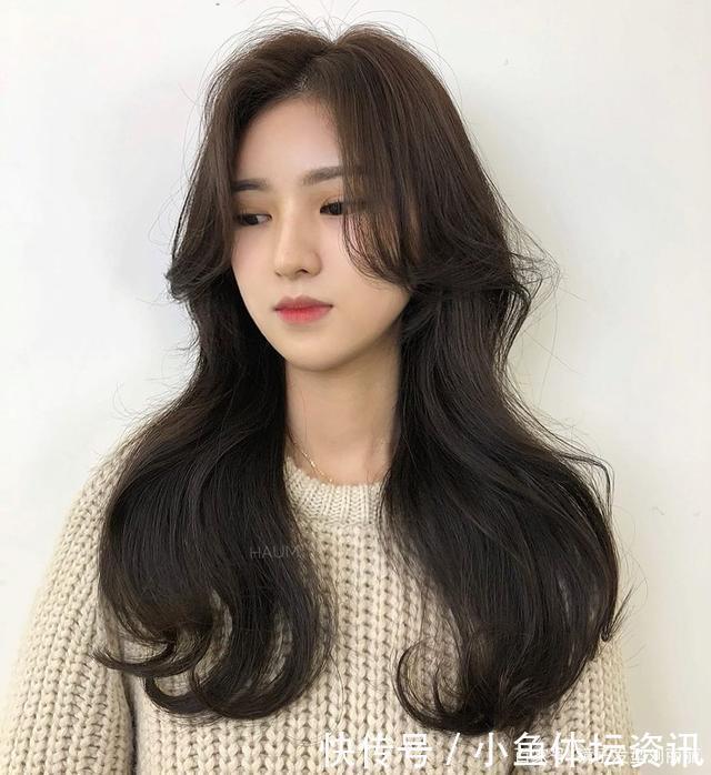 新女神发型17款，瘦脸时尚显气质，无论长短都很出彩