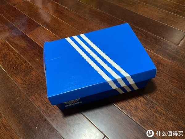 鞋盒 adidas三叶草GAZELLE经典复古休闲鞋