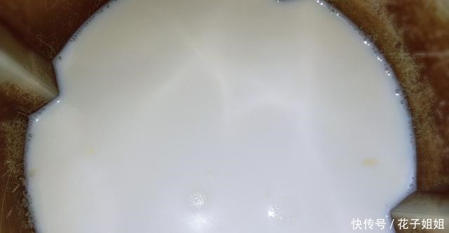 春日里的低卡饮品,无糖高蛋白,入口清香丝滑,减脂期也能放心喝!