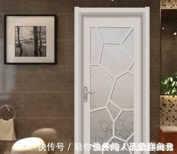 平开门|卫生间万万不要装平开门，聪明人都懂用这种门代替，实用又好看
