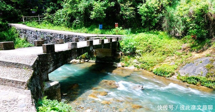 云贵小九寨，飞泉伏流景——铁溪风景区