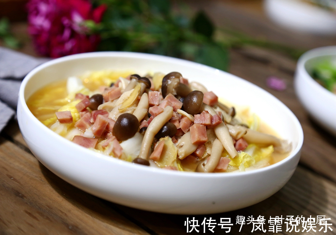 真正好吃的上汤娃娃菜，要想汤鲜，只需要一个小技巧，做法超简单