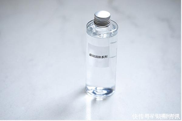 “带货一哥”李佳琦安利过的化妆水们,有好物也有地雷,你用过吗