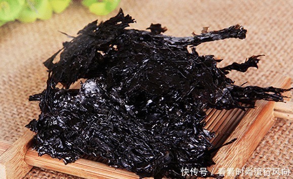 做紫菜汤,“外行”直接用水煮!大厨教你正确做法,更鲜美更香浓
