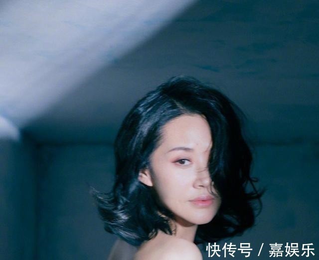 减龄 50岁左右的女人,这几种明星发型,显气质还减龄