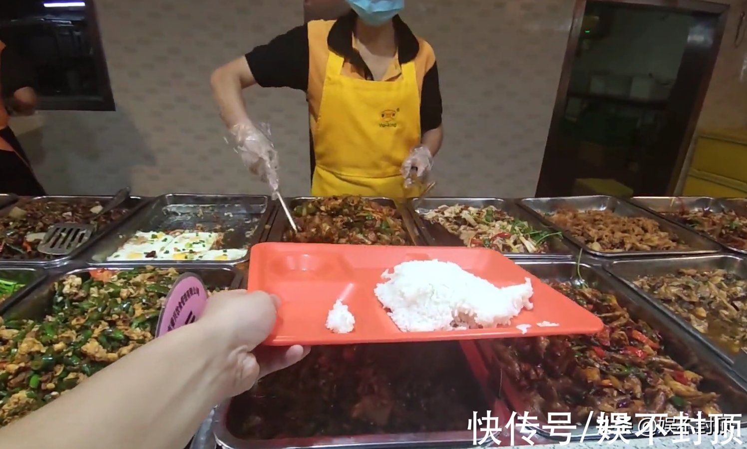 车间|带你看看深圳最大电子厂,不包吃不包住,吃一餐到底要多少开支?