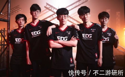 DK|「S赛前瞻」S11最终决战打响!EDG能否爆种击败DK夺得冠军?