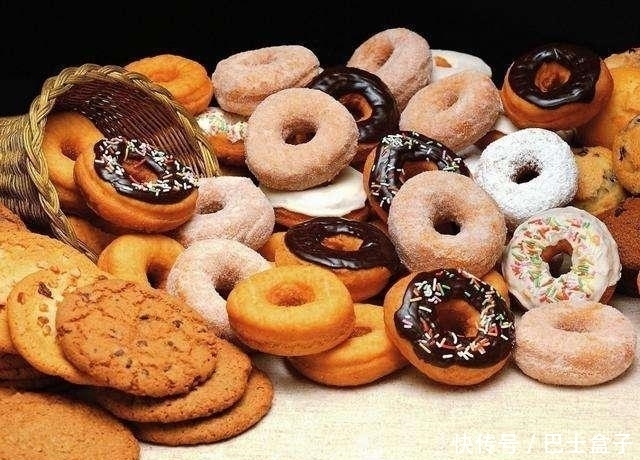  饮食|糖尿病人要注意饮食，少吃此几样食物，多来点此物稳血糖