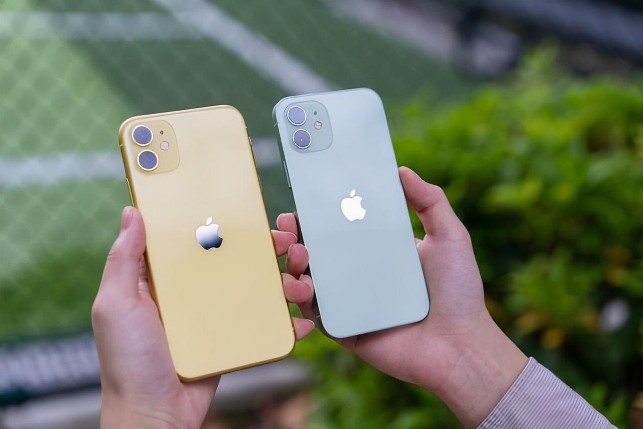 苹果|苹果手机如何选？4G+1200万双摄+iOS15，高性价比只推荐这一款！