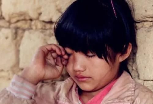 孙女|穷娃和富孩子的差别,20块钱能买什么?孩子的回答一目了然