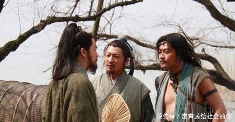 首领|水浒传，晁盖当众说了一番话，道出了他已经失去梁山首领的地位！