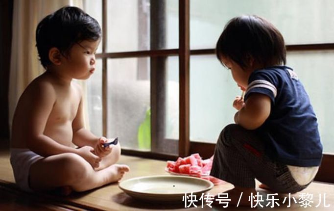 夏天|家长注意:宝宝第一次过夏天,多在四件事上费心,别让宝宝受罪