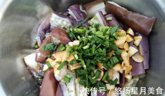 芝麻油|立秋后，这2样搭配一起拌，香味独特，吃起来喷香可口！