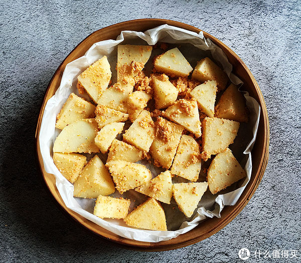 老少皆宜|夏天要多吃蒸菜,这肉配土豆蒸一蒸,软糯香甜又营养,好吃不上火