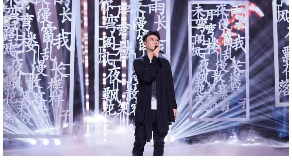 《中國好聲音》時尚被淘汰,李克勤戰(zhàn)隊兩強全部走人,這一季懸了