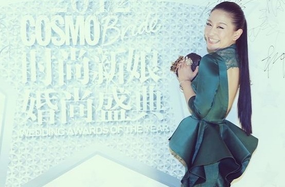 因婚纱设计被关注,诸多女星的好友,兰玉到底有多大魅力?