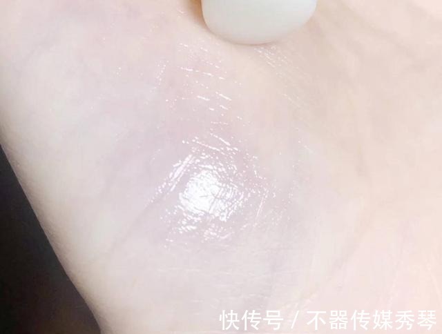 醉象|我不允许还有谁不知道水光唇釉的杀伤力